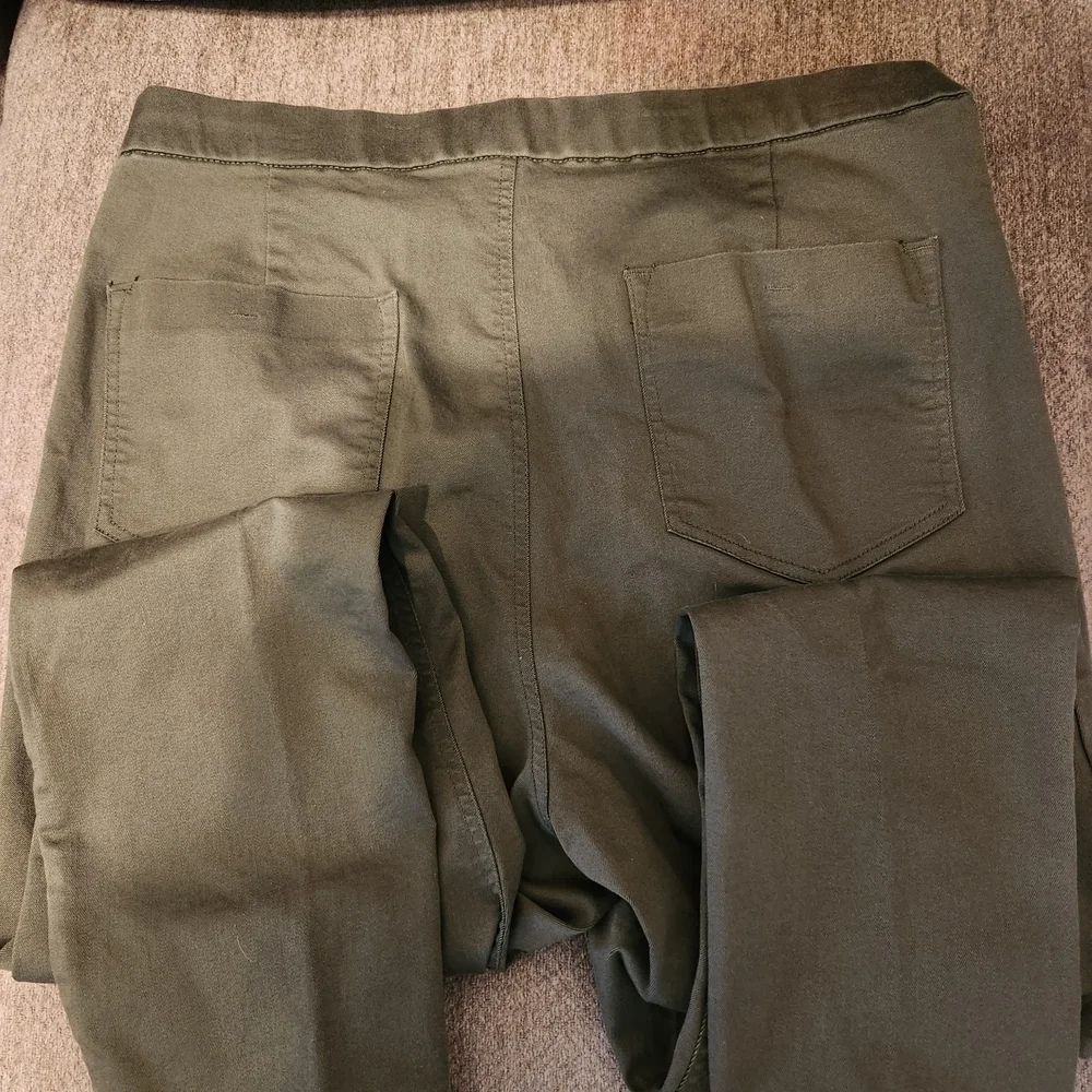 NOBO Super High Rise Pants - Dark Green